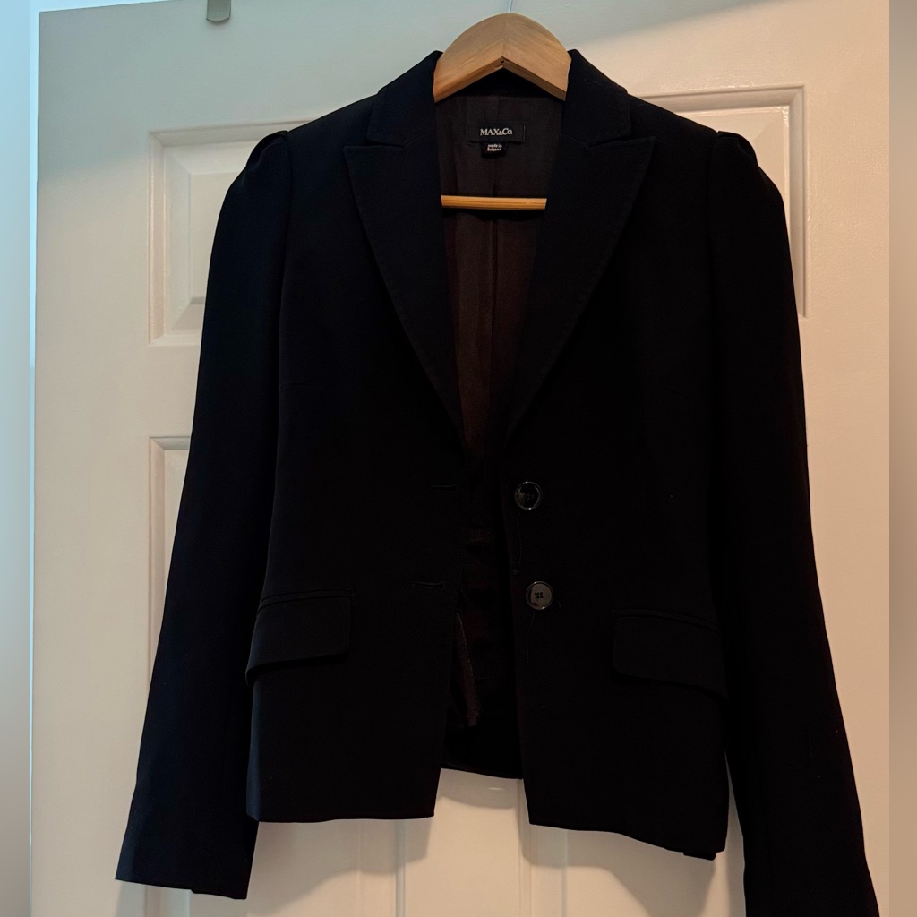 Max & Co. Elegant Black Blazer